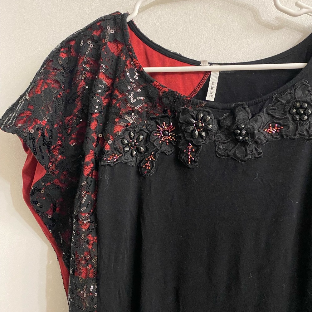 Sequin floral blouse size medium